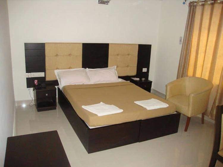Seaqueen Residency Ξενοδοχείο Τσενάι Εξωτερικό φωτογραφία