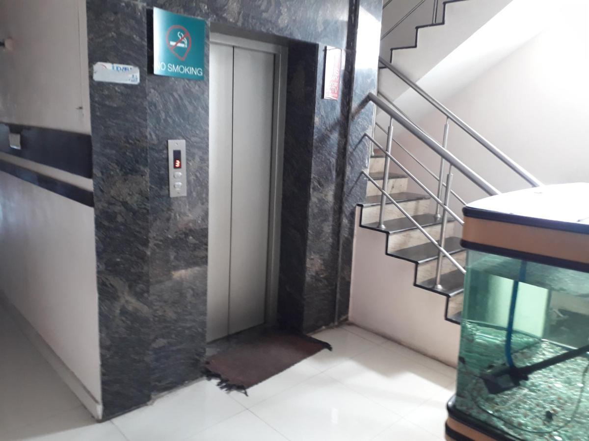 Seaqueen Residency Ξενοδοχείο Τσενάι Εξωτερικό φωτογραφία